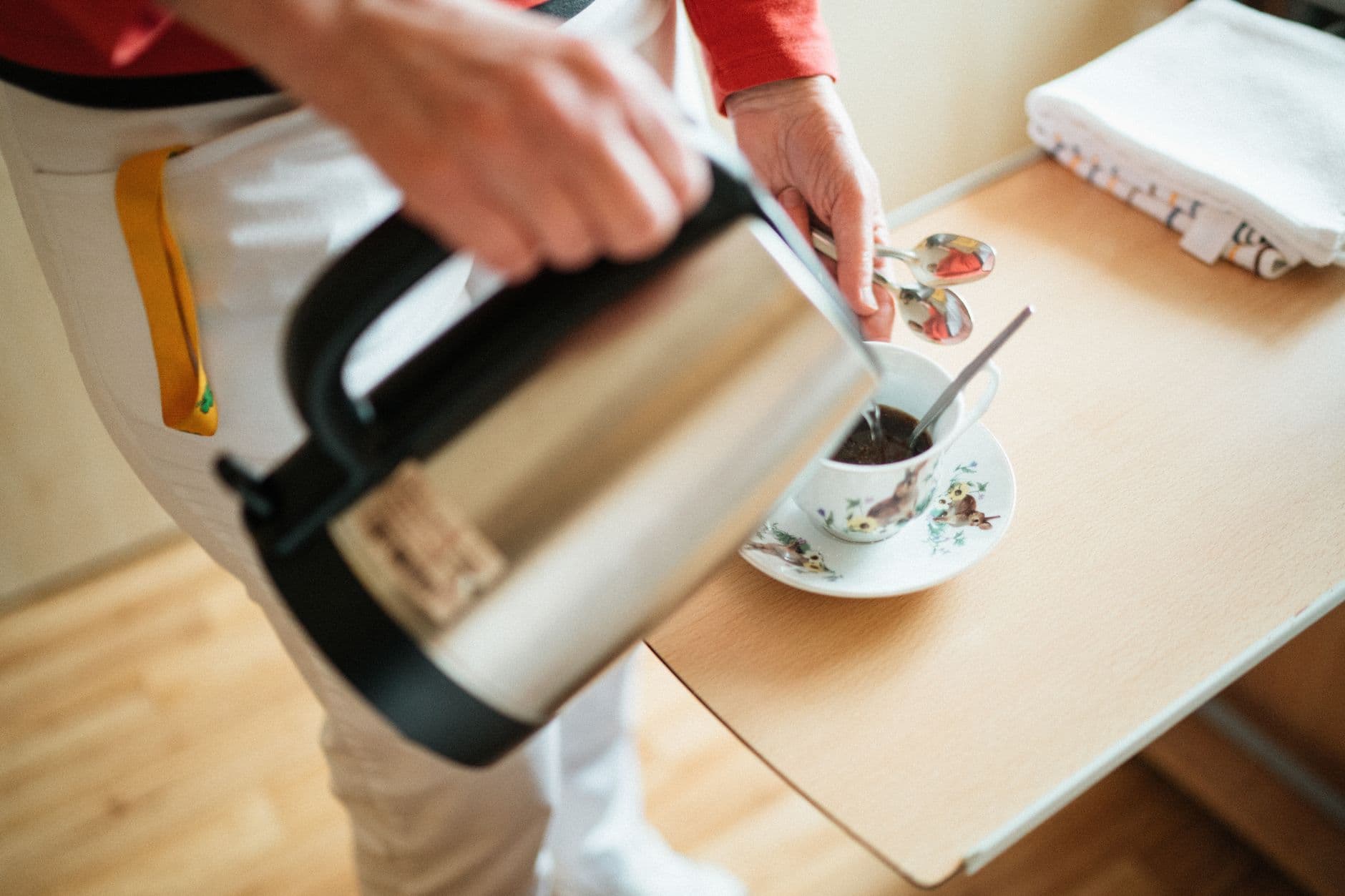 Pflegeheime auf dem Land sperren Betten – Fachkräftemangel zwingt zu Aufnahmestopps – Symbolbild