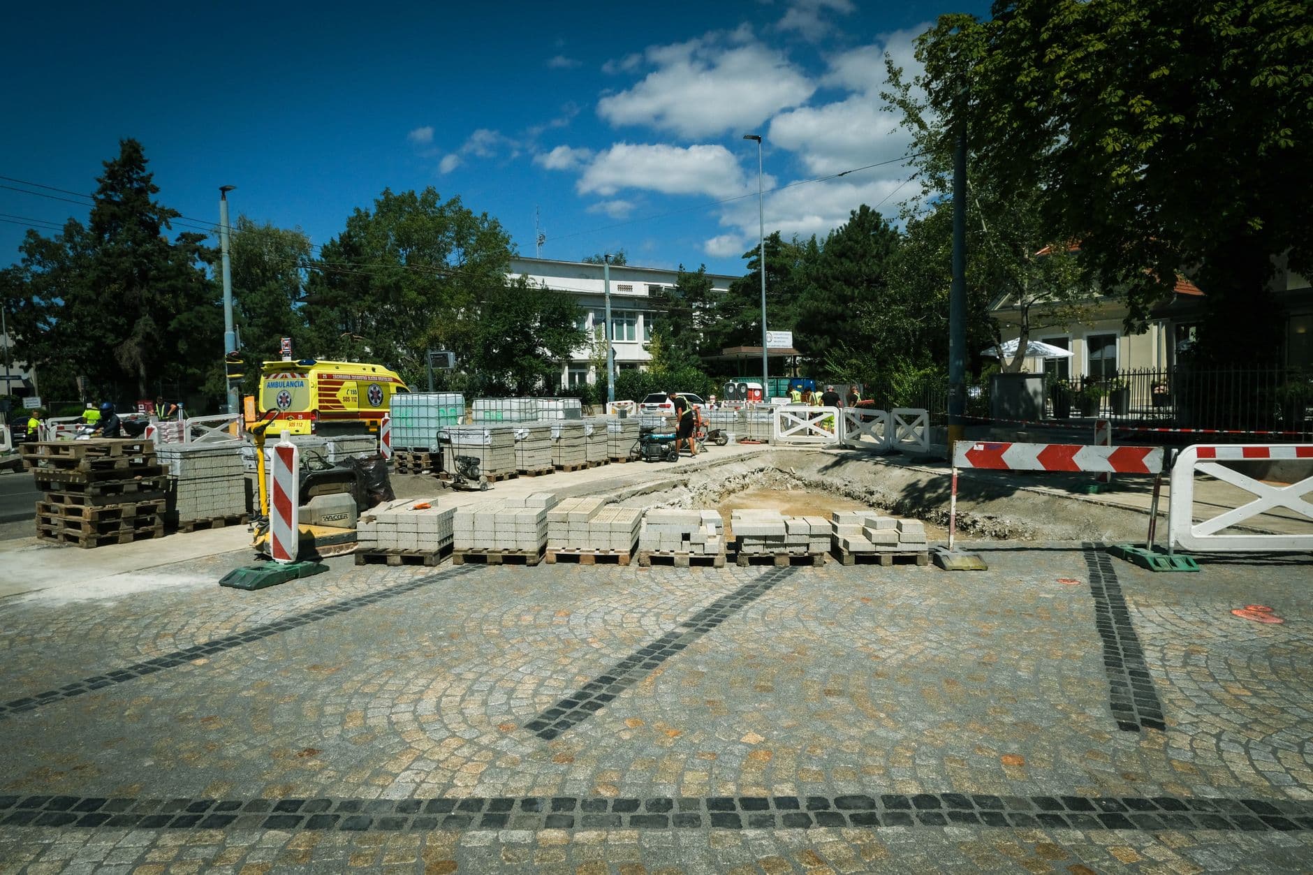 Kommunale Bewässerungsverbote im August 2026: Anwohner kritisieren widersprüchliche Regeln – Symbolbild