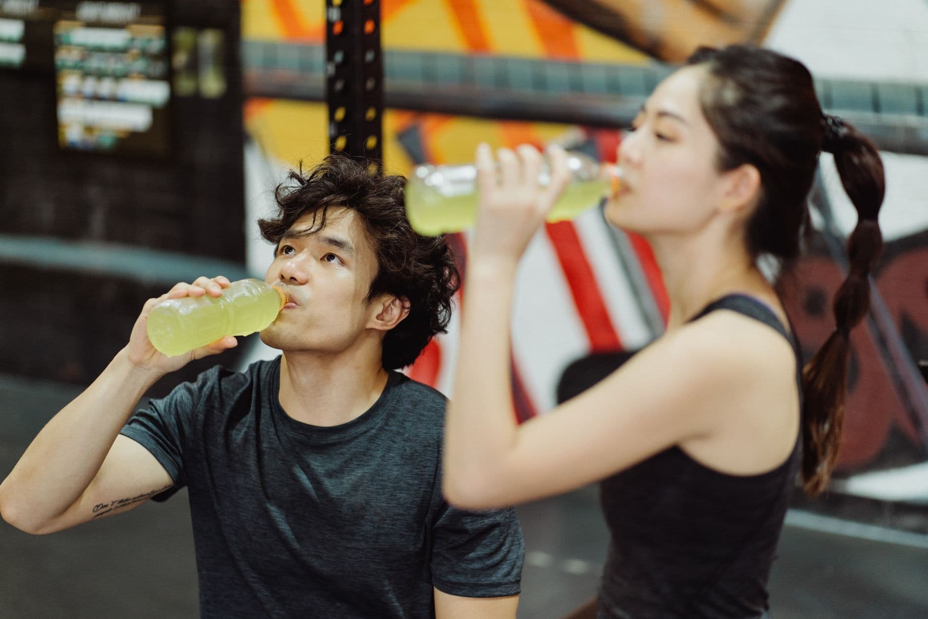 Kreisligen führen feste Trinkpausen und Abendanstöße ein – Symbolbild