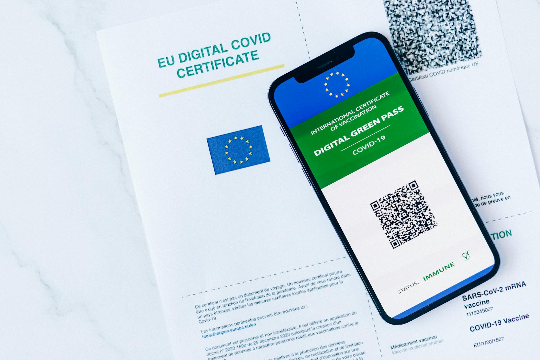 Altersverifikation auf Plattformen: Neuer Streit um EU-Vorgaben für Tech-Konzerne