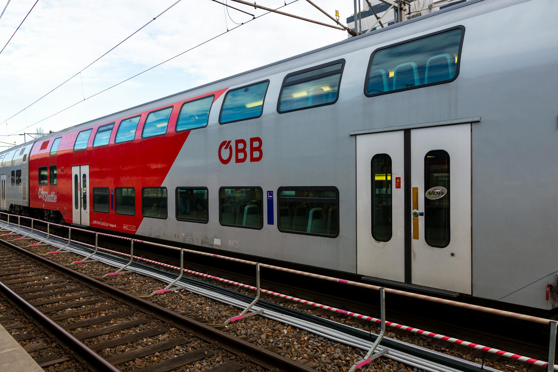 ÖBB-Nightjet streicht München–Rom an Pfingsten – Reisende stranden am Brenner