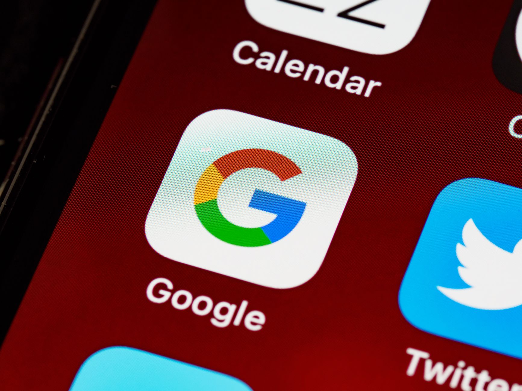 Neue Alterskontrollen in App-Stores: Apple und Google verschärfen Vorgaben